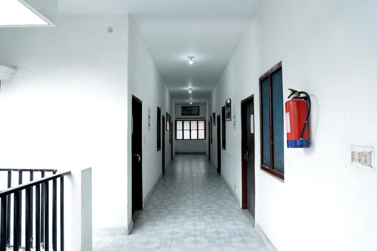 Hotel Magnet House Dehradun Ngoại thất bức ảnh